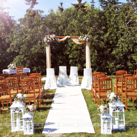 Ślubna brama – ślub w plenerze – Gryszczeniówka